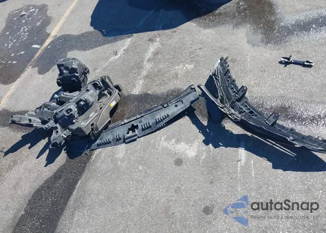 2018 Toyota Camry Se from USA, damaged, VIN 4T1B11HK4JU041934